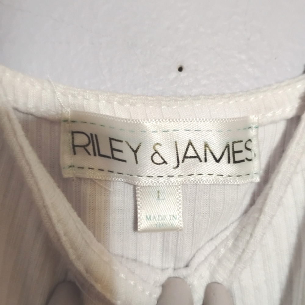 White Riley & James Dress - Picture 7 of 9